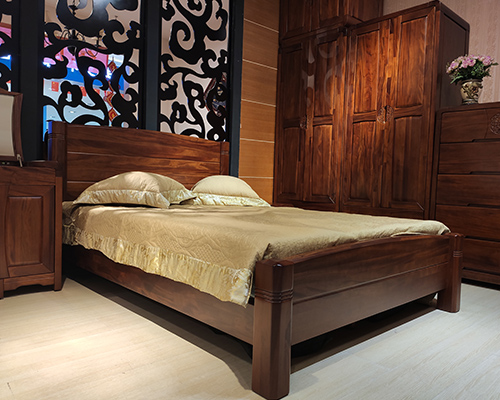 【易森】 桃花芯木大床